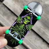 绿骷髅树10厘米手指滑板贴软胶垫迷你指尖小滑板双翘锌合金支架