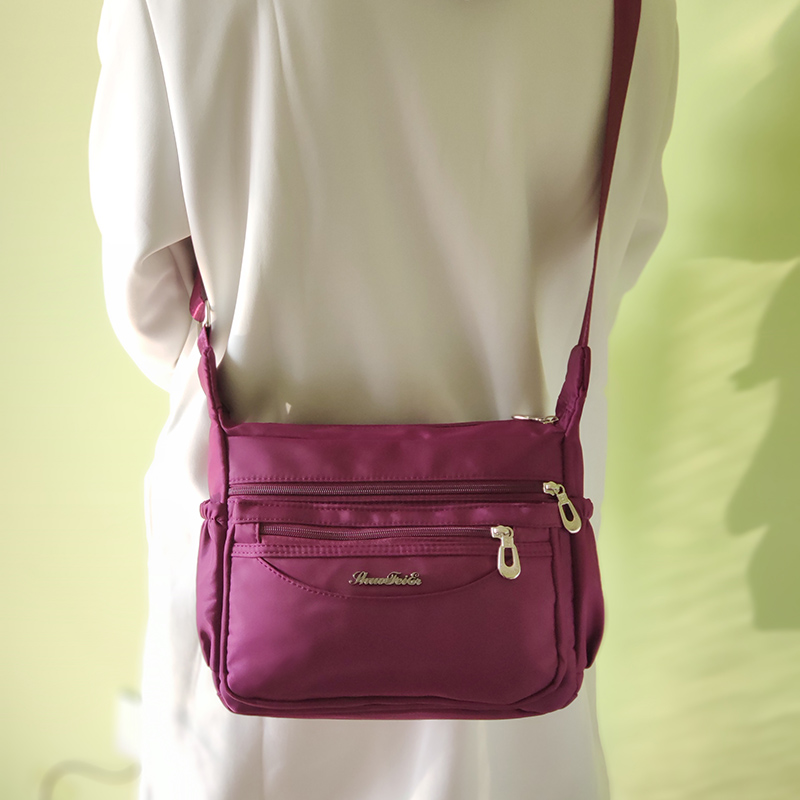 中年牛津纺单肩防水女士包包