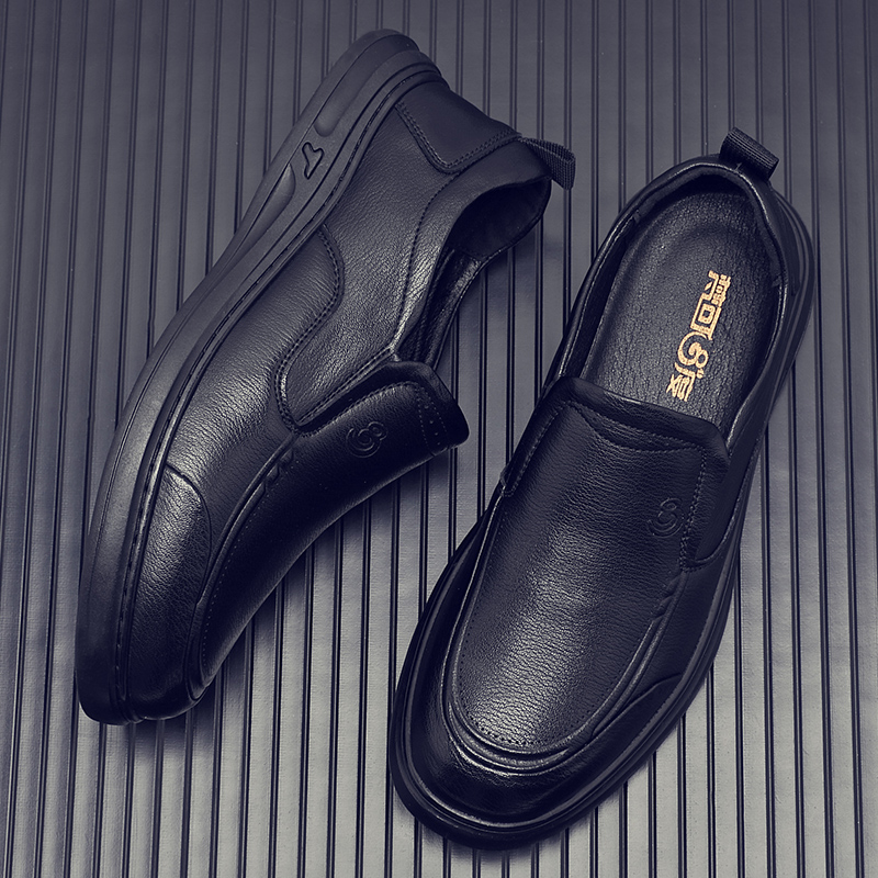 梵可8°度春秋新款休闲皮鞋