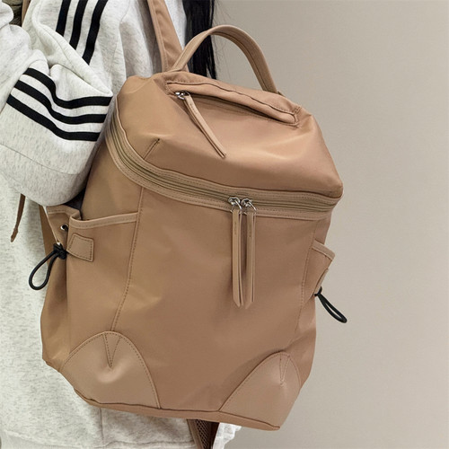 新款女士背包旅游轻便高颜值旅行双肩包高级感大容量短期出差书包