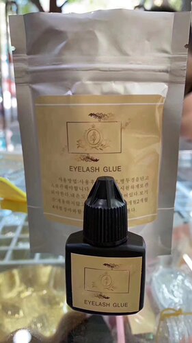 美睫店专用胶水1.5s专用黑钻胶水持久度60天起超低味跨境专拍款