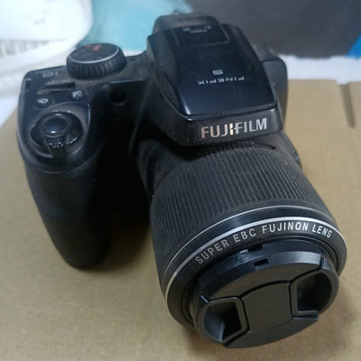 适用于富士s9900w  s9800 s9400 S9200 s8450 s8350 s8200镜头盖