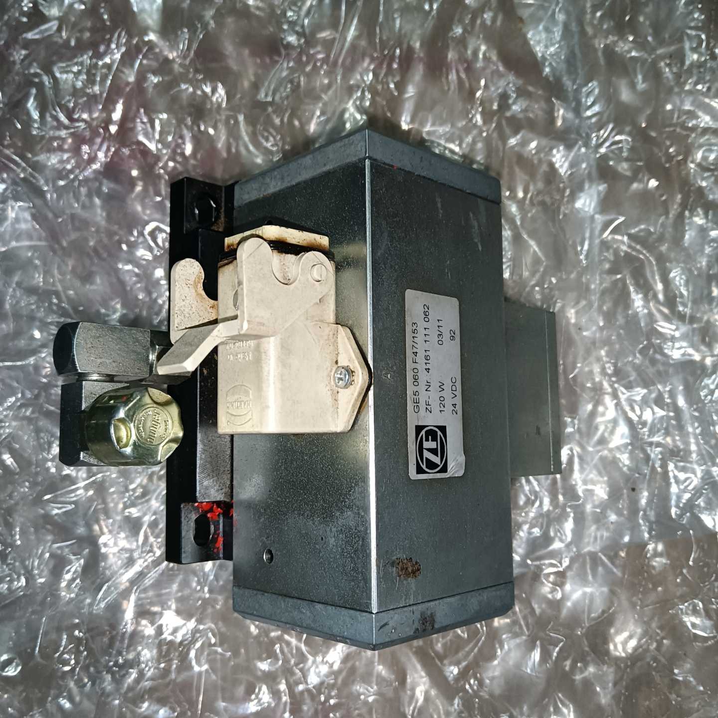 ZF齿轮箱换档器—议价