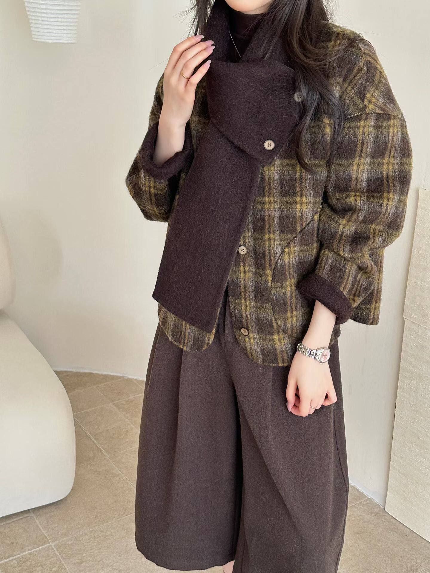韩国新款韩版宽松双面羊毛大衣女短款小个子格子围巾可拆卸外套女