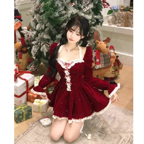 纯欲风辣妹细闪新年圣诞战袍穿搭