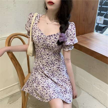 大码女装夏季新款复古法式泡泡袖油画连衣裙女胖mm减龄紫色碎花裙
