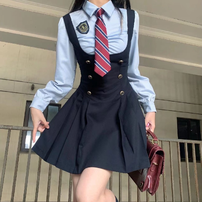 江原女高人设jk制服套装裙子穿搭