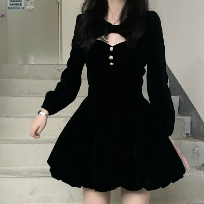 大码女装秋冬新款纯欲复古黑色丝绒收腰连衣裙胖mm辣妹显瘦小黑裙,女装/女士精品,大码连衣裙,淘宝优惠券,粉丝福利购,淘宝优惠卷