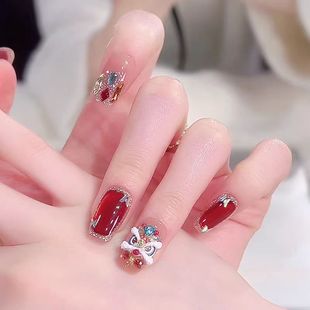 新年醒狮穿戴甲美甲2026新款高级感红色短手工新娘假指甲贴片显白