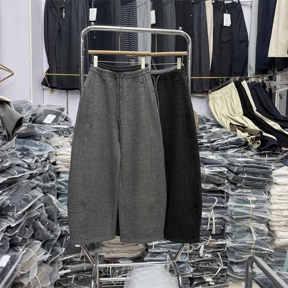 T-PLATFORM83375冬款新品松紧腰时尚百搭宽松加绒加厚弯刀裤