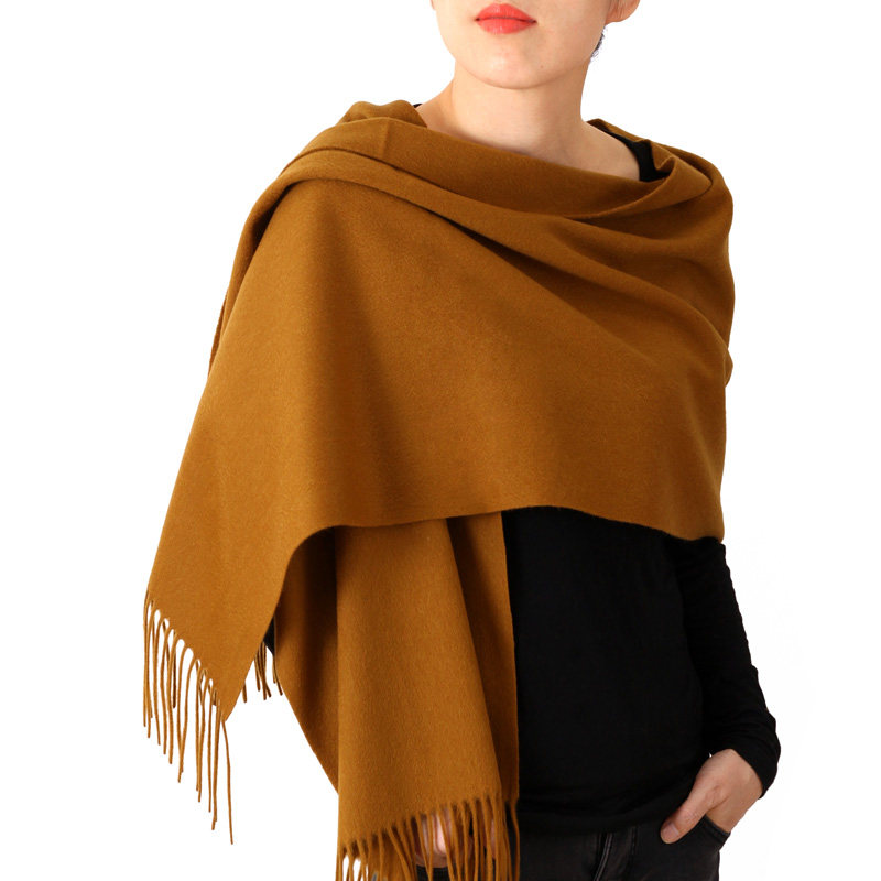 精致柔软纯色羊毛围巾女秋冬季小披肩两用加厚保暖护颈灰色金驼色