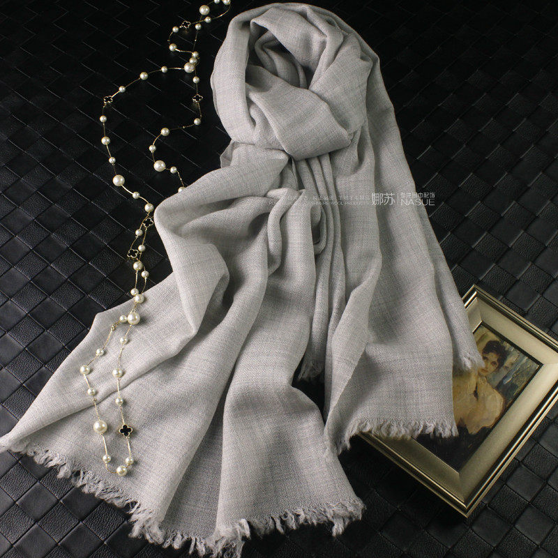 文艺优雅薄款羊毛围巾女秋冬季保暖披肩两用百搭纯色麻灰色浅灰色