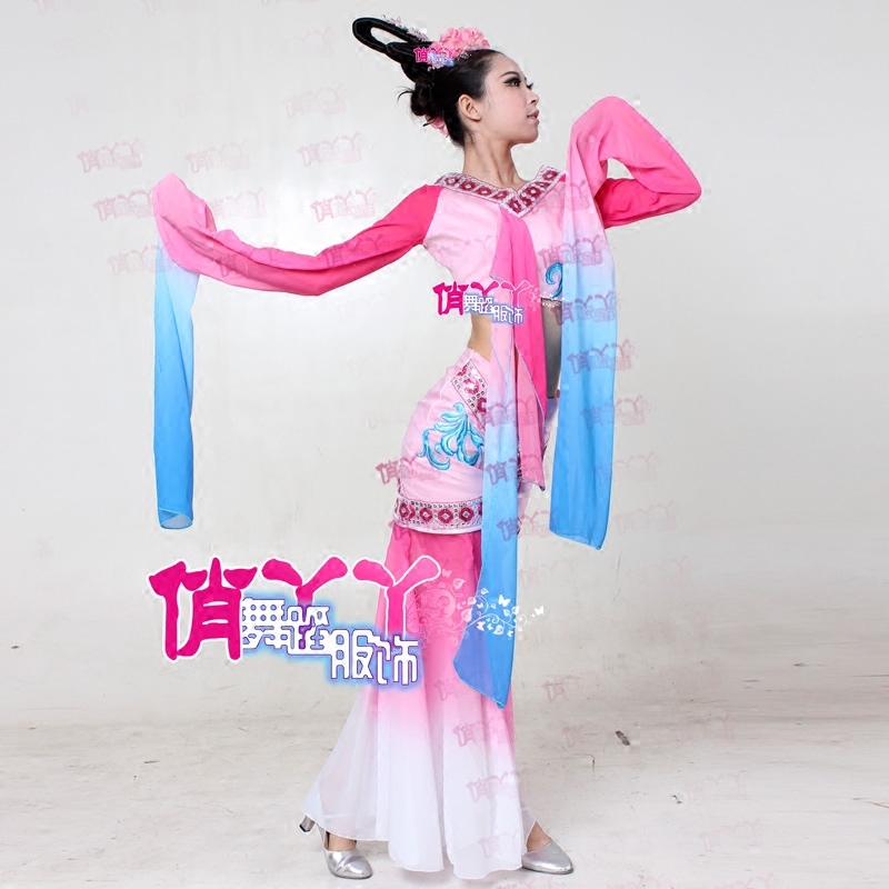 舞蹈服装表演出玉人舞