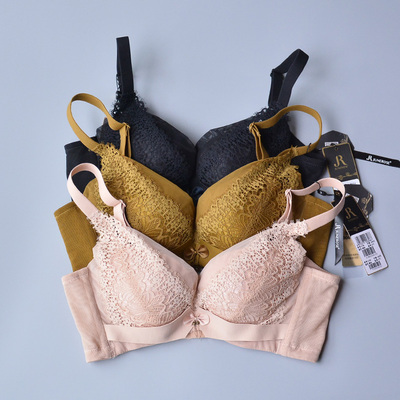 六月玫瑰6186文胸软钢圈四排扣AB中厚杯小胸聚拢调整型内衣女胸罩