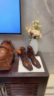 瑞迪蓝图女新款靴深咖真皮系带后拉链有格调小跟