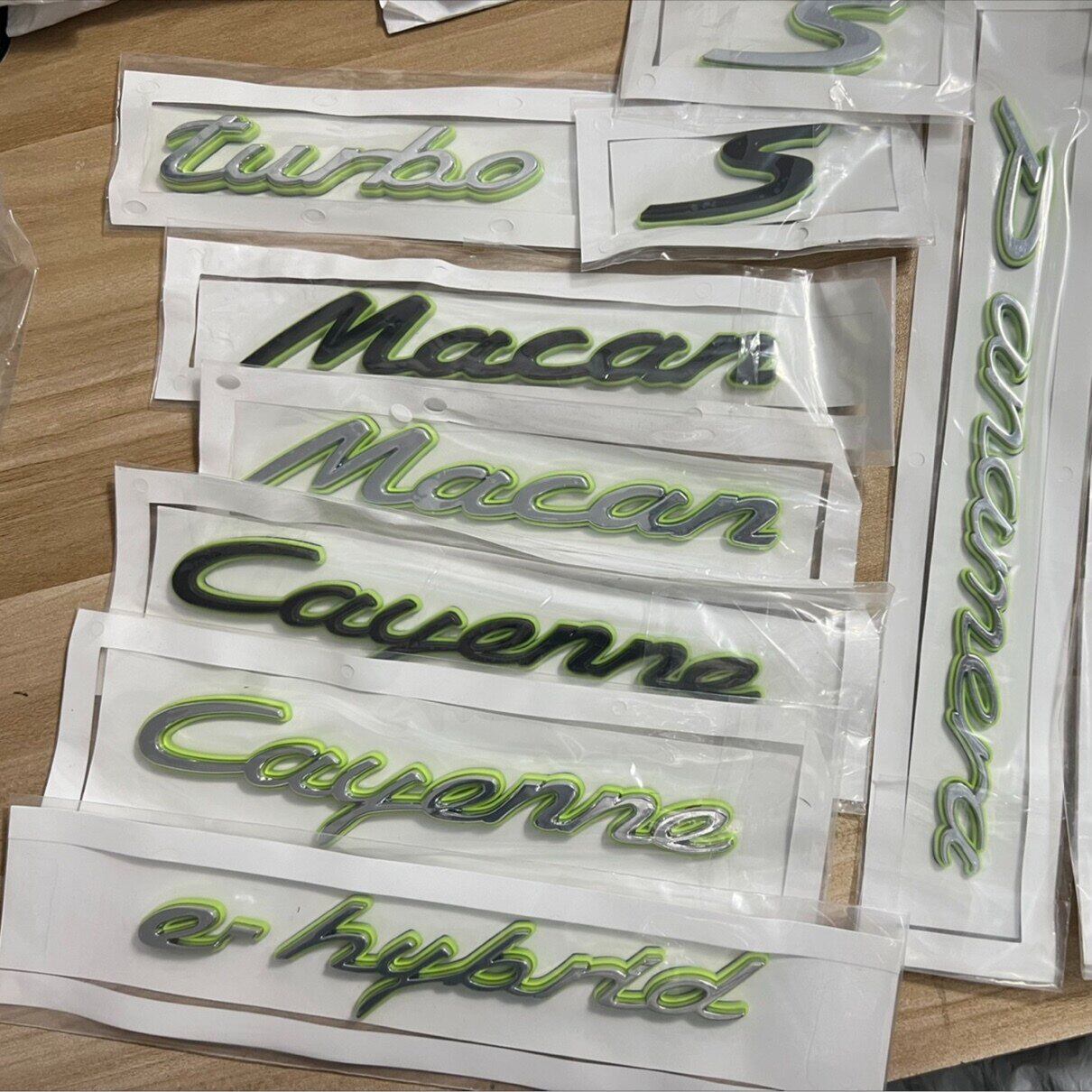 适用于保时捷绿色车标帕拉梅拉新能源卡宴e-hybrid标志混合尾字标