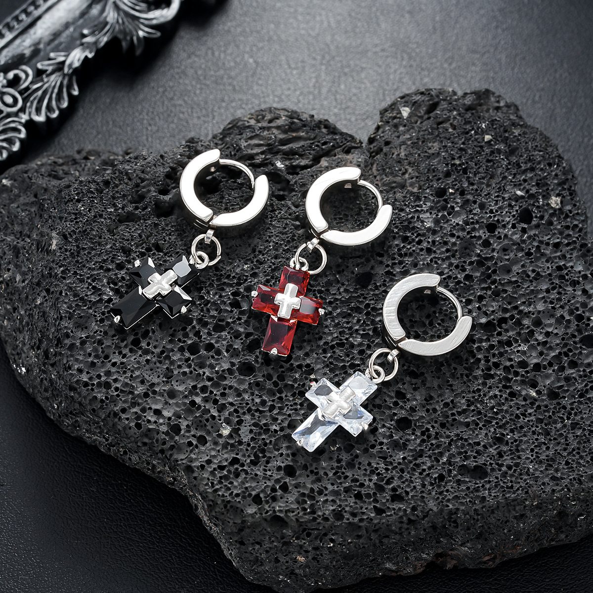 锆石十字架耳环男潮人网红无性别男女情侣方形钻耳饰耳钉钛钢饰品