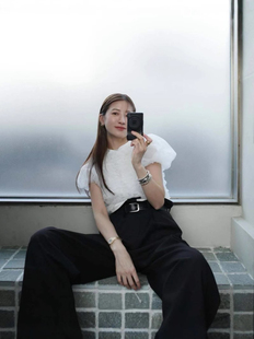 松本惠奈设计感复古百搭休闲宽松显瘦褶皱薄纱背心女