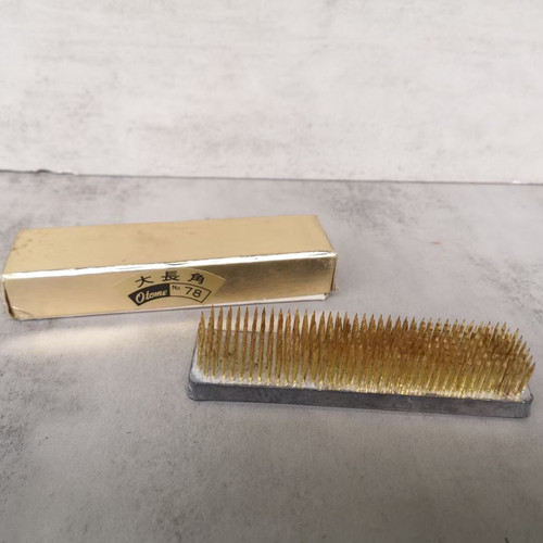 日本锡底铜针长方形剑山大长角 纸盒装 茶亦居日本古美术C3