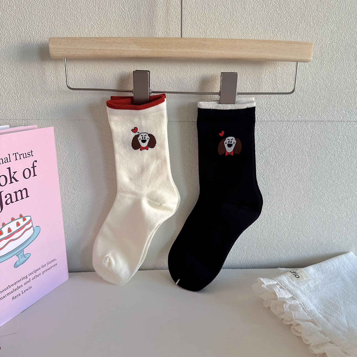 2025新款无骨袜子女薄款领结小狗女士纯棉中筒袜秋冬季堆堆ins潮