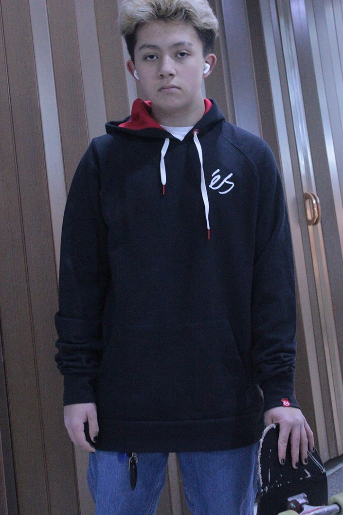 清仓特价118元！3E(ES) SCRIPT P/O 黑色套头卫衣(S/M/L/XL)