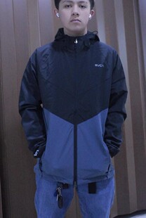 特价258元！防水速干RVCA 外套风衣(欧码XS-XXL）吊牌价129澳元