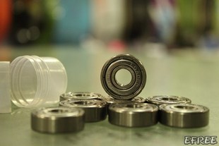 进口LOADED长板滑板轴承，高速稳定，质量佳---上海易飞滑板店