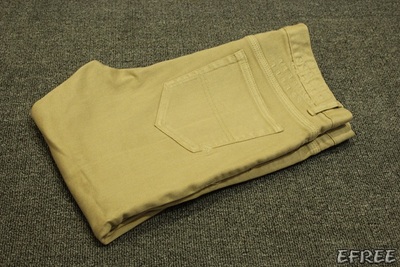 修身小脚有弹性滑板裤