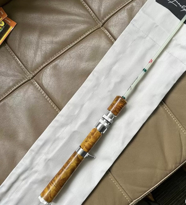 威海小蜜蜂龙跃4113ud 玻纤溪流弹射路亚竿定制款枪直可选