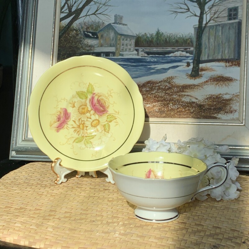 西洋古董 paragon 1939双狮 手绘玫瑰花卉 鎏银阔口骨瓷杯碟 现货