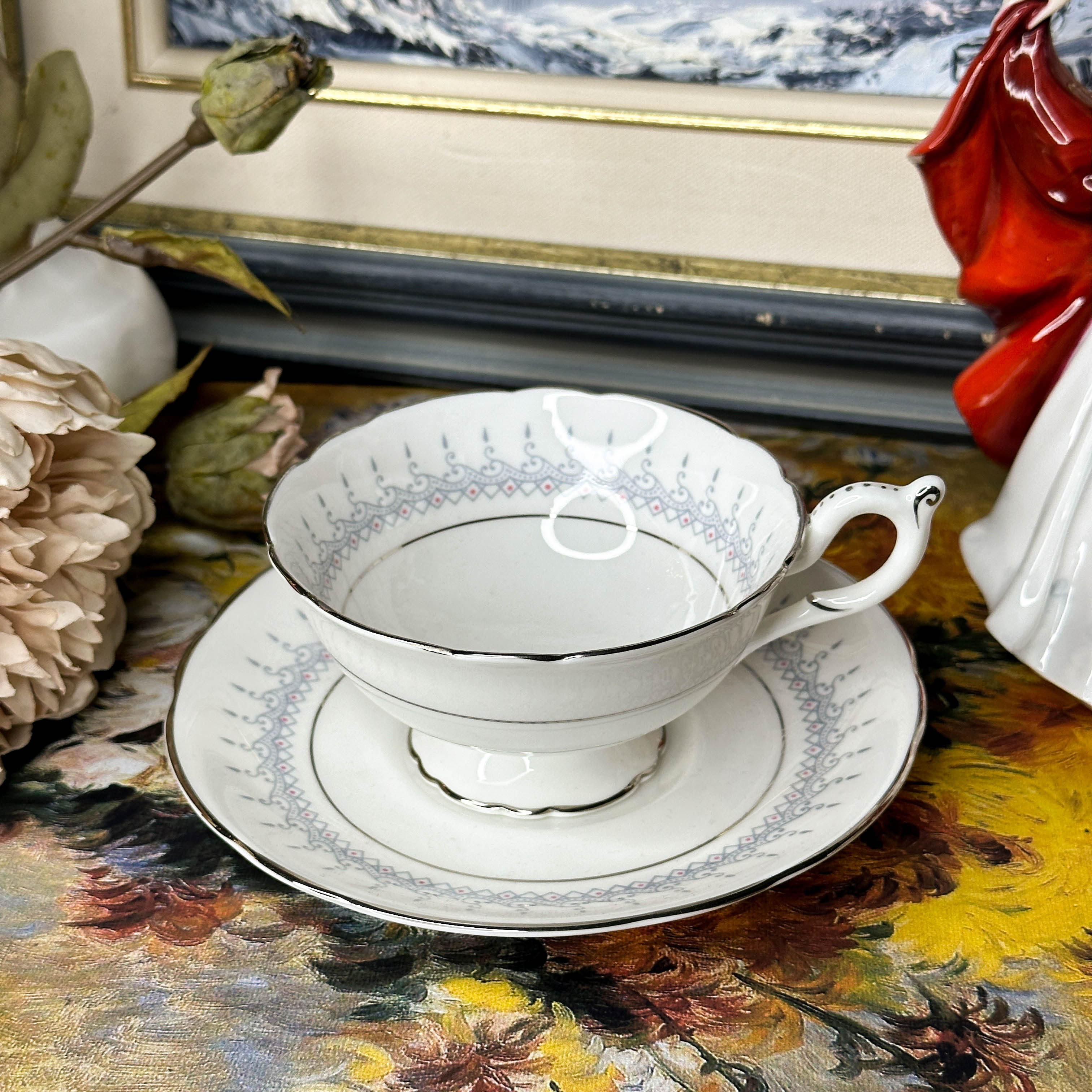 西洋古董coalport avon 银色小花纹 阔口骨瓷咖啡碟现货