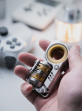 世界EDC Gobigger震旦 复合金属玩具指尖陀螺机械推牌潮玩黑科技