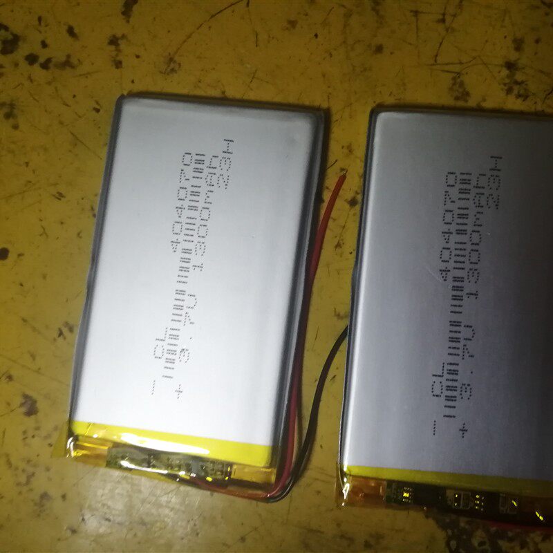 3.7V聚合物锂电池 404070 1300MAH MP3 MP4 插卡音箱 无线耳机