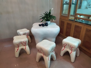 牙科迎宾大型卡通牙齿椅子定制牙科口腔牙科简约现代摆件桌子凳子