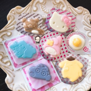 日本进口 丹生堂蜡笔小新/kitty/melody/玉桂狗造型软糖巧克力