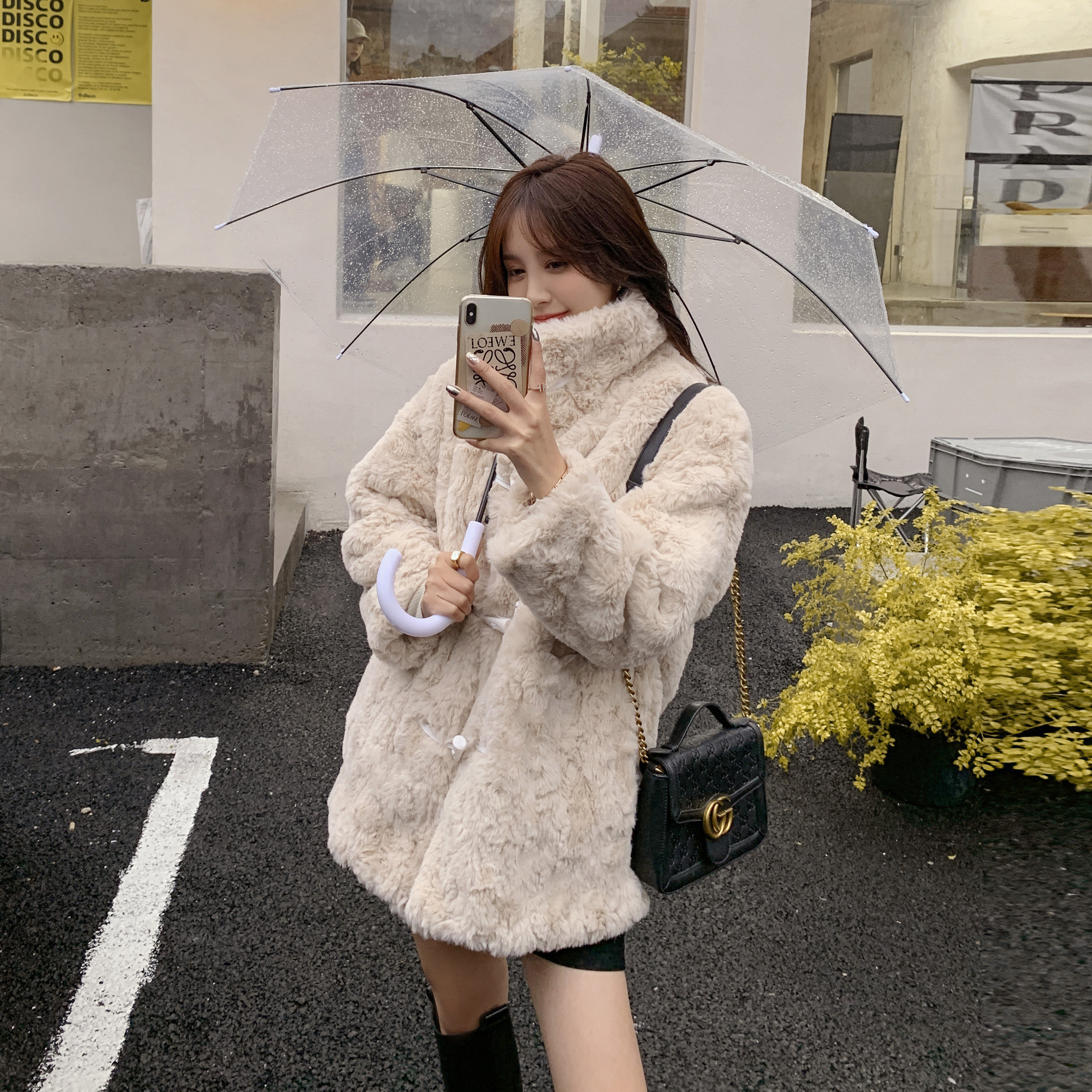 现货手感超舒服兔毛皮毛一体外套006A-2033-P155-K228，女装皮草，安雅