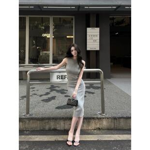 AWMUMU高智感针织无袖背心裙包臀裙女御姐风修身显瘦内搭连衣裙女