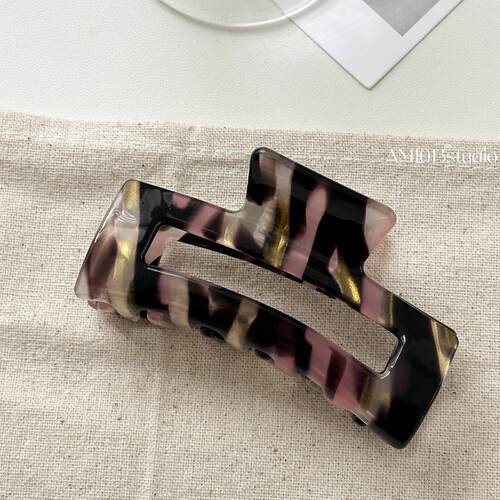 AM1013方块黑金抓夹醋酸高级感