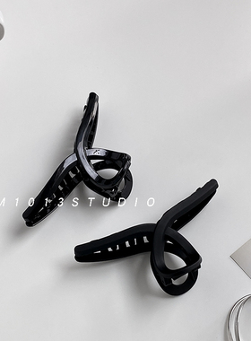 AM1013大号鲨鱼夹后脑勺发抓发量多气质百搭发饰ins网红黑色发夹