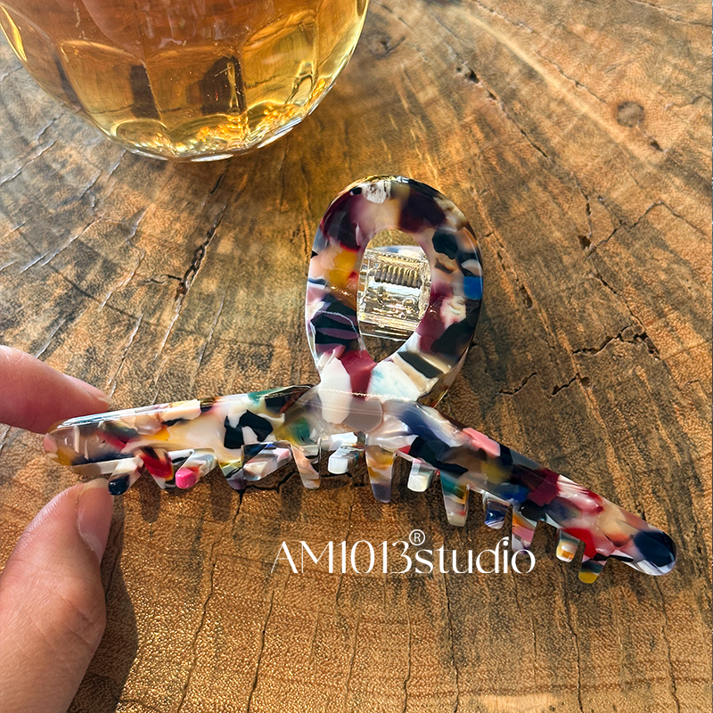 AM1013抓夹醋酸复古碎花又字抓夹