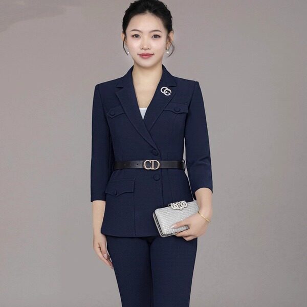 商务风职业西装套装女修身显瘦收腰高端酒店工作服气质两件套