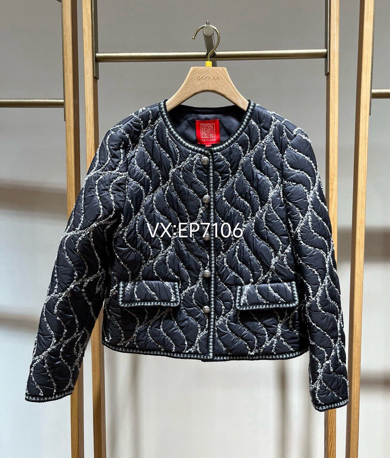 秋冬款高级系列灰色绗缝手钩织带小香棉服 EPJIAM102A-7999