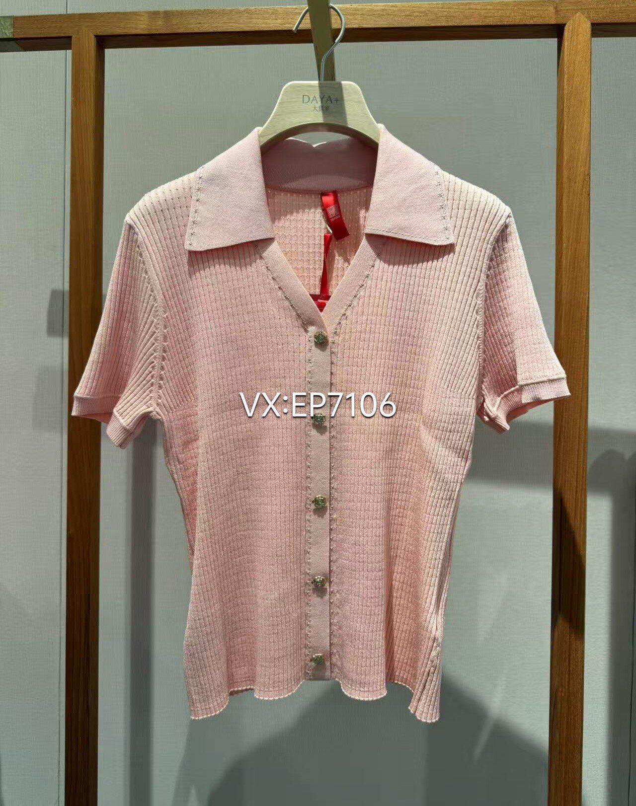 春款高级系列V领修身翻领短袖套头金属烫片毛衫 EPJEA9501A-2999