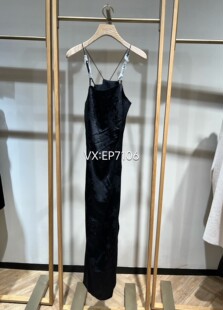 黑色气质桑蚕丝收腰暗纹提花吊带连衣裙 4299 EGKES4207A