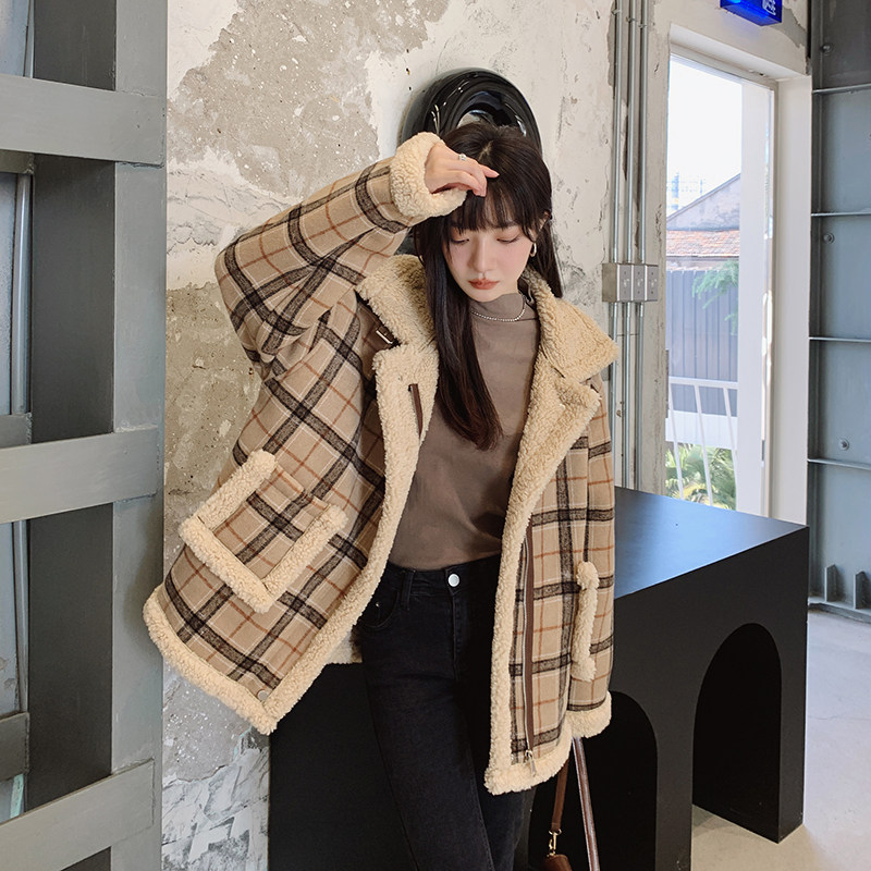 21新款格子复合麦穂加厚羊羔毛235-8815-P175-K258,女装短外套,金十上