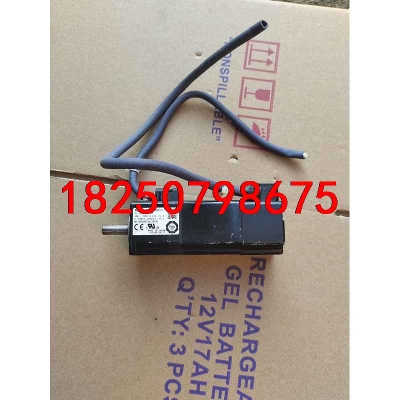 基恩士电机SV-B005CS，50W。成色如图实拍，功能正常议价