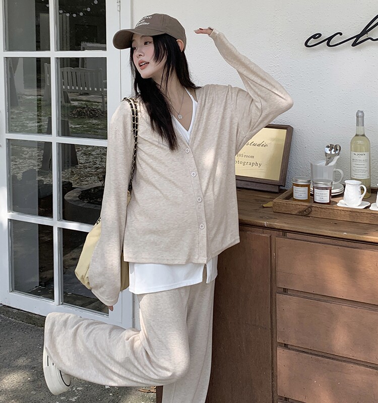 PREGNANT WOMAN CASUAL SUIT SPRING AND AUTUMN NEW LOOSE THREE-PIECE SET AUTUMN COMMUTER SET CARDIGAN TOP + WIDE-LEG PANTS SET