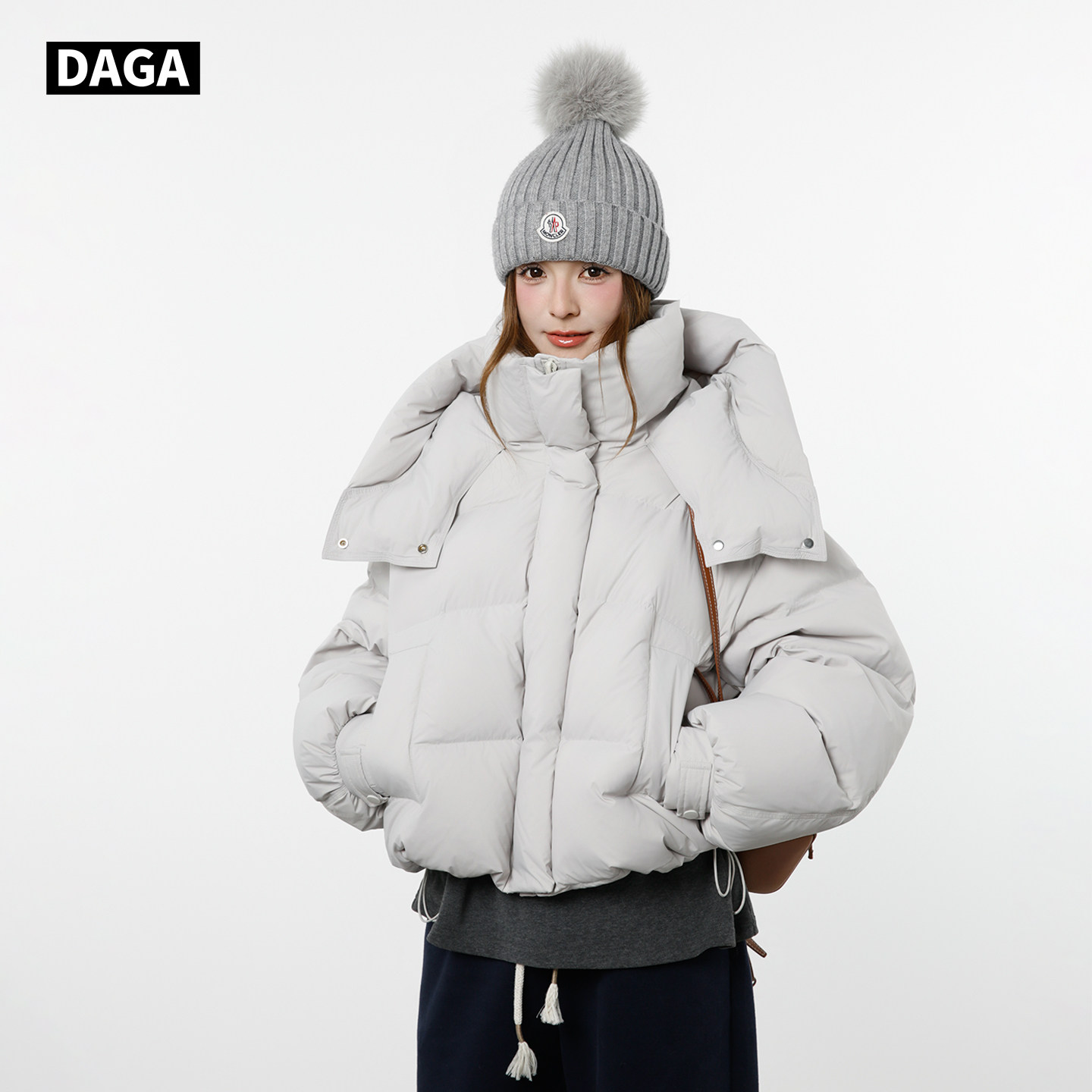 DAGA三防连帽短款面包羽绒服男女