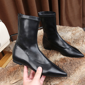 欧货靴子大小码 秋新款 平底尖头短靴内增高平底靴后拉链皮面瘦瘦靴
