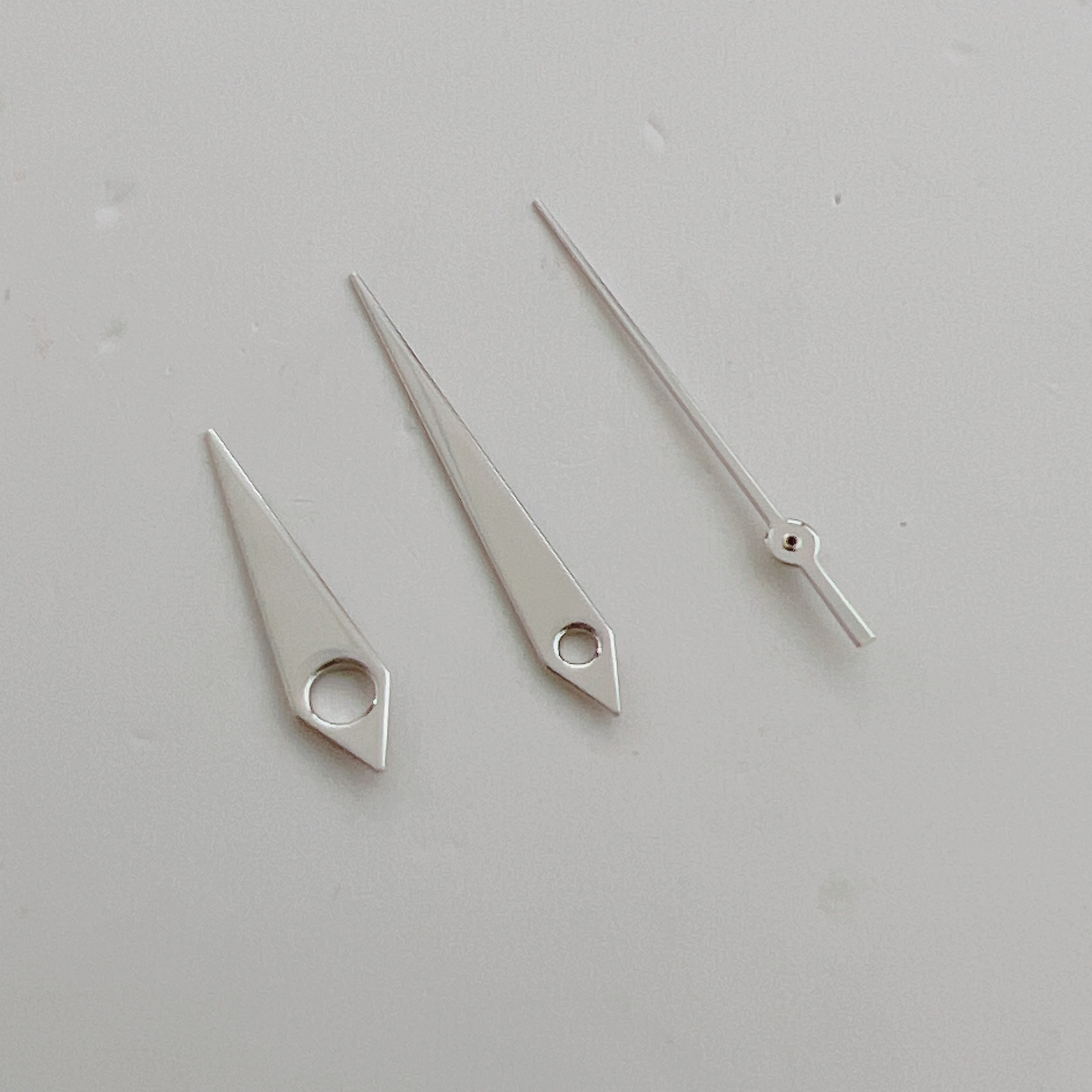 改装手表配件 新款简约抛光无夜光表针 适装日本NH35/364R/7S机芯